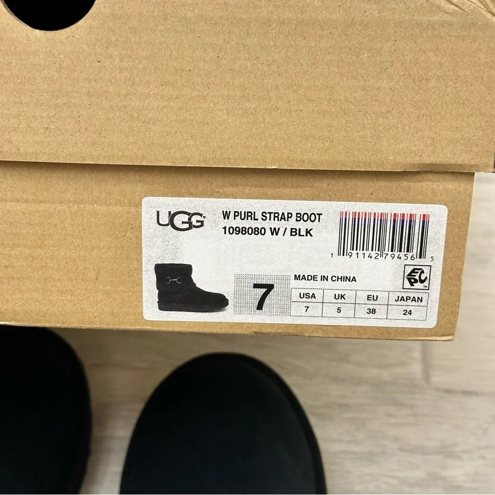 UGG Purl Strap Boot Black Size 7 New